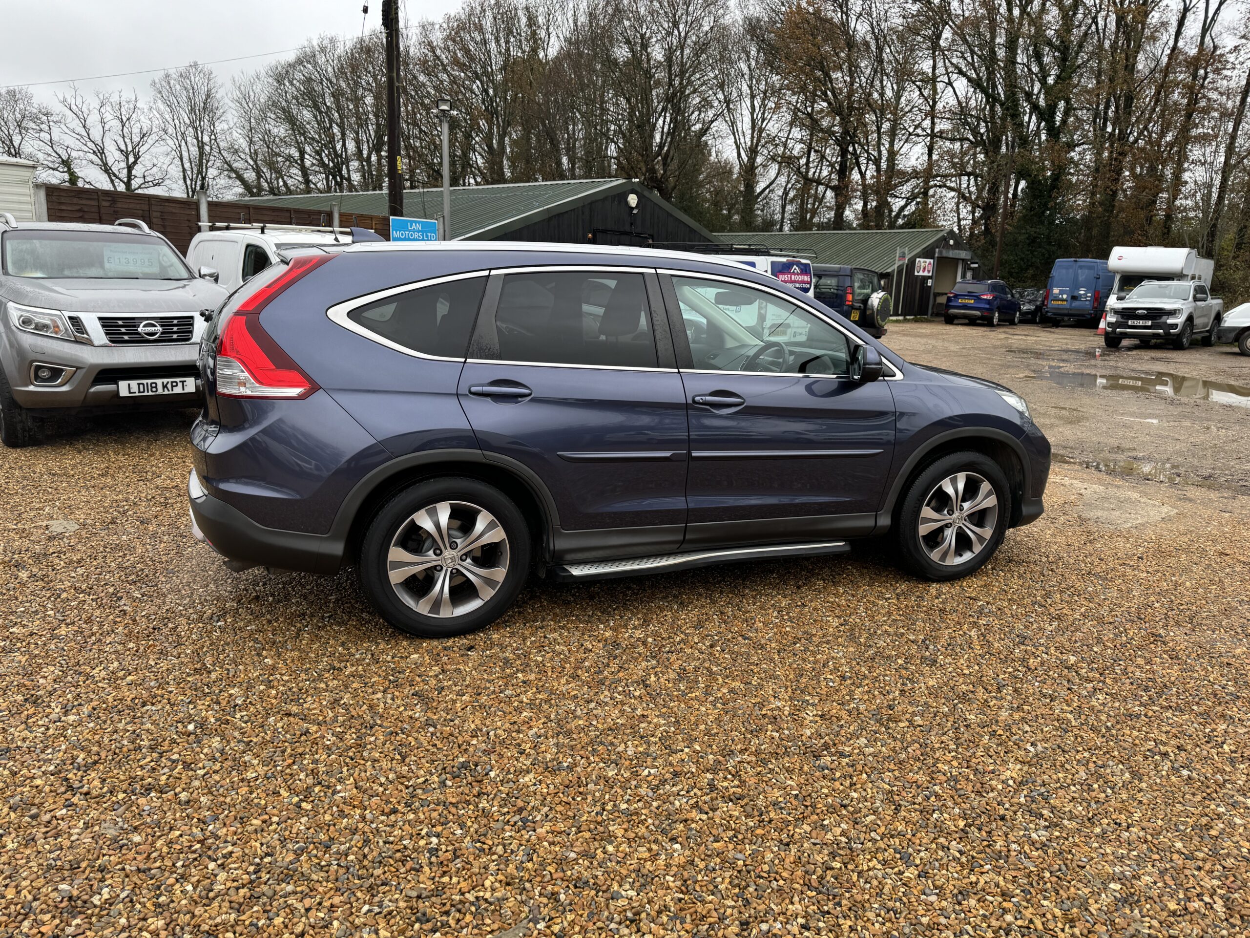 
								Honda CR-V 2.0 i-VTEC SR Auto 4WD Euro 5 full									