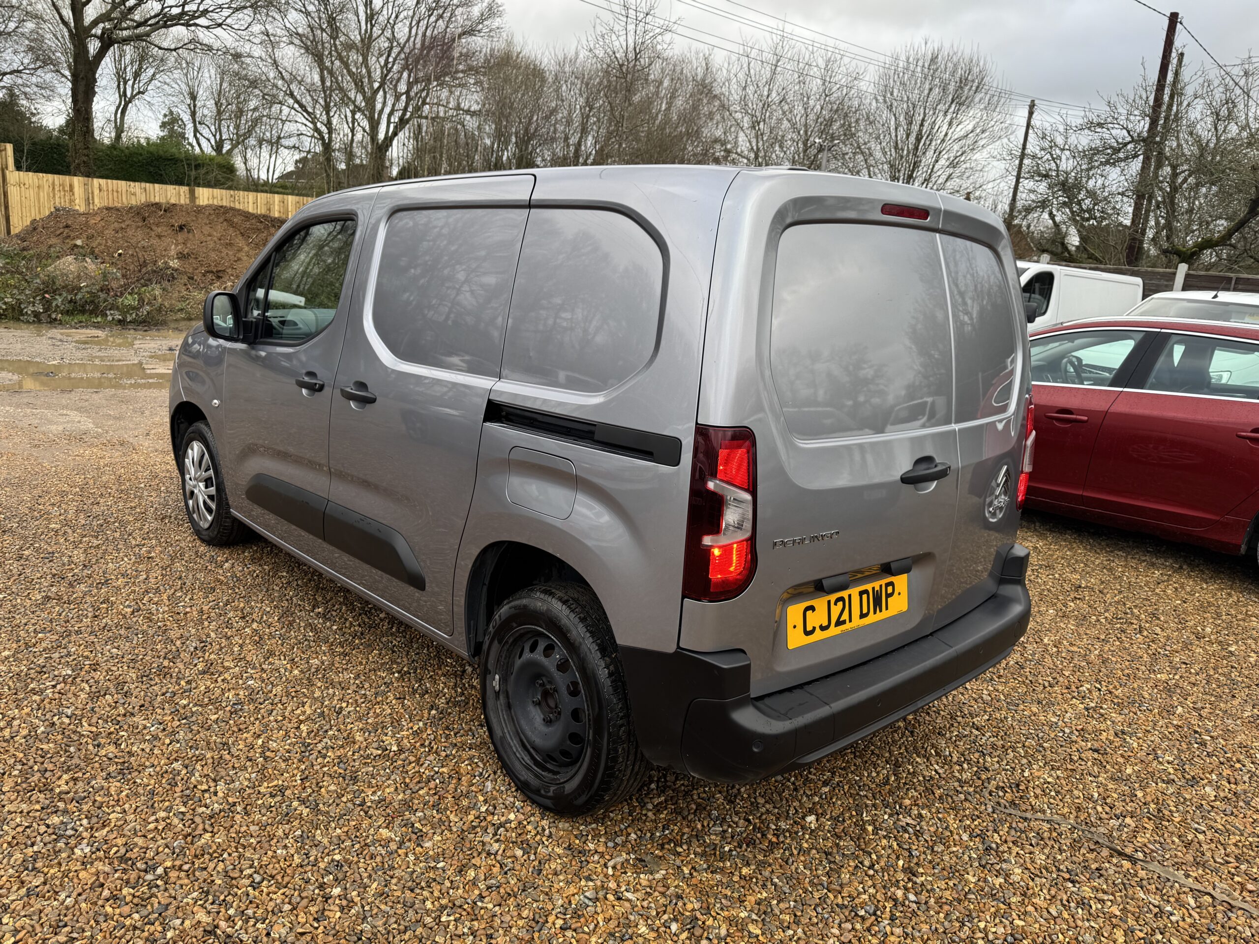 
								Citroen Berlingo 1.2 1000 PureTech Enterprise M SWB Euro 6 full									