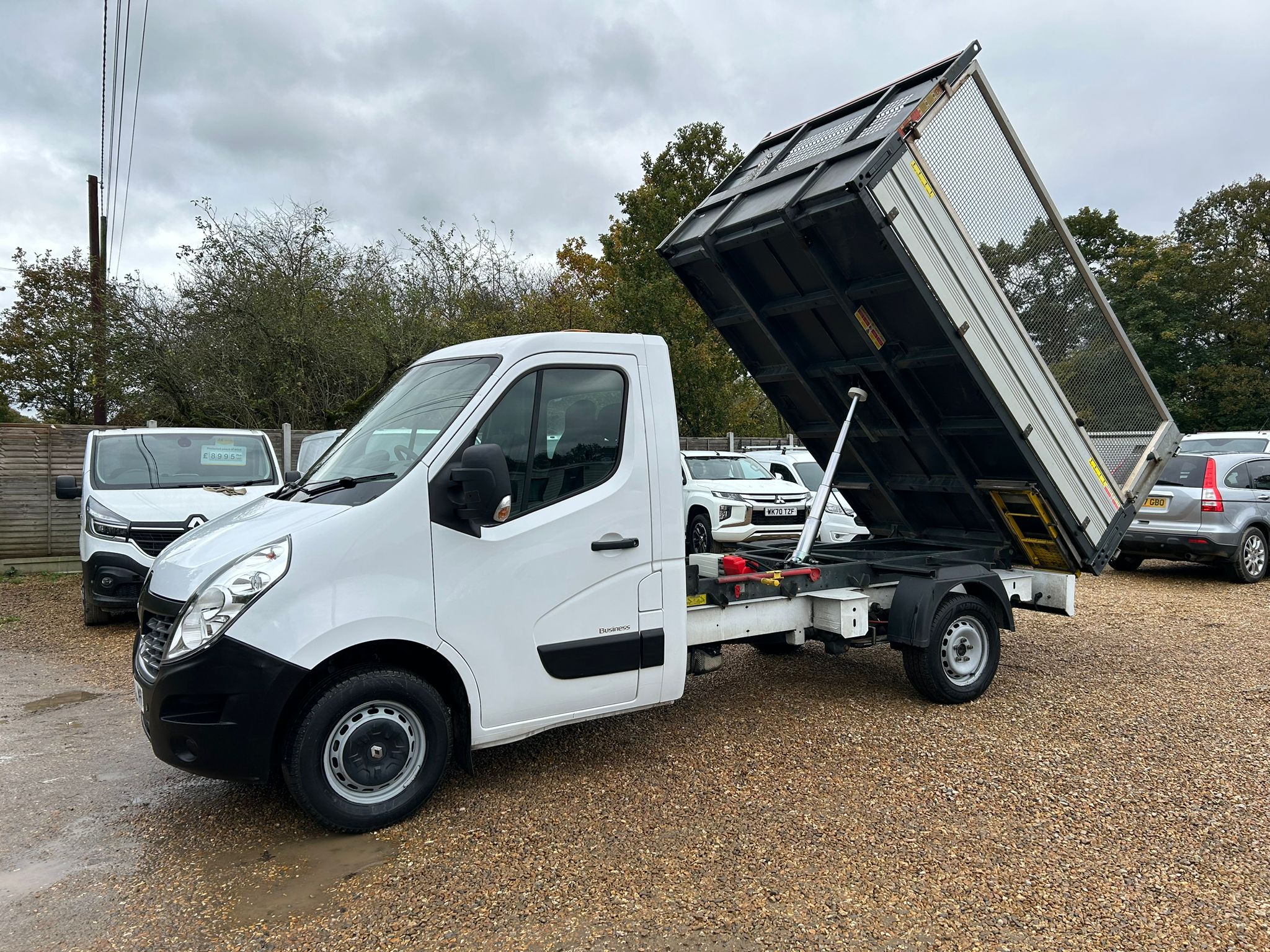 
								Renault Master 2.3 dCi 35 Business RWD MWB Euro 6 full									