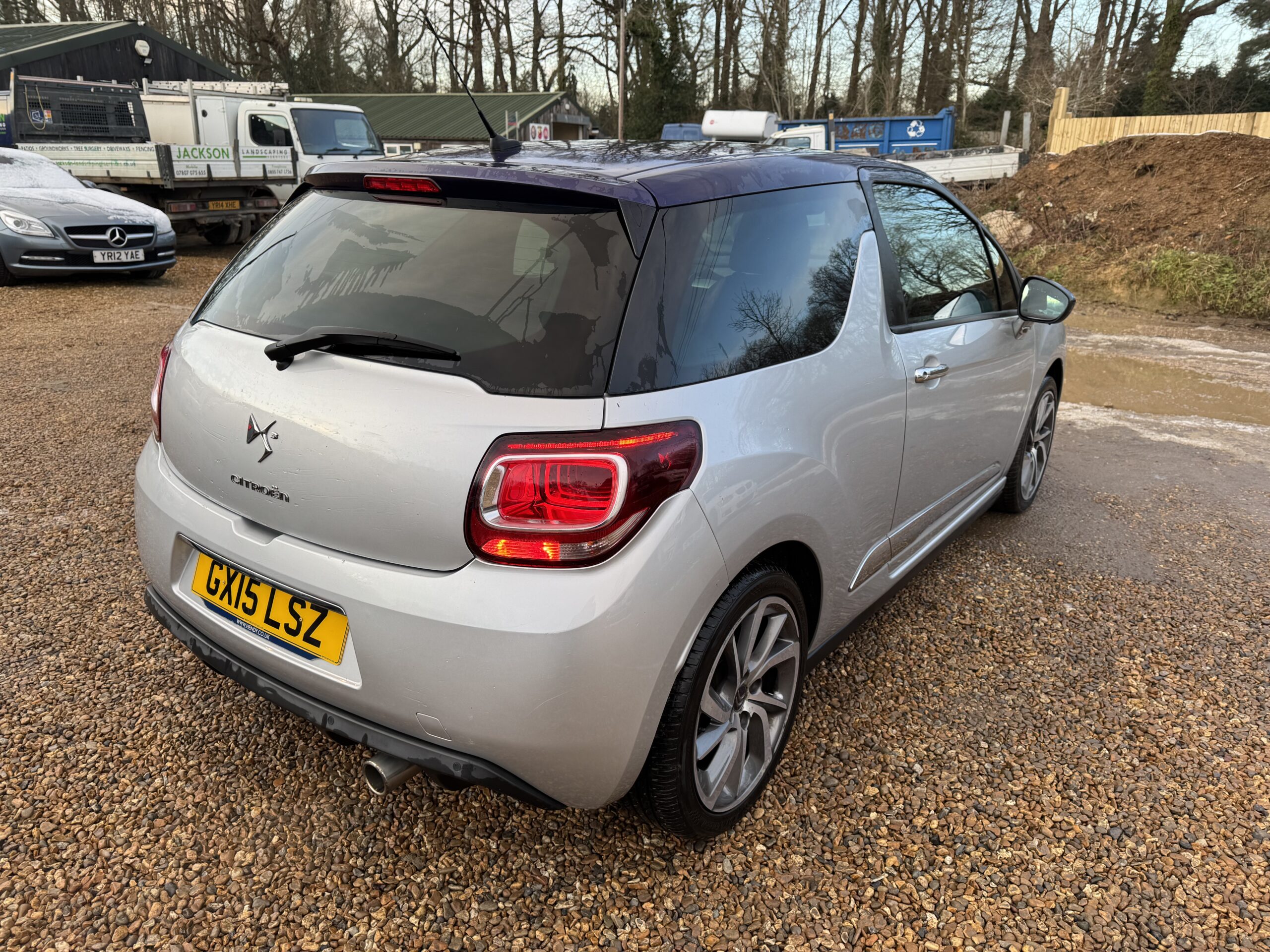 
								Citroen DS3 1.2 PureTech DStyle Plus Euro 6 full									