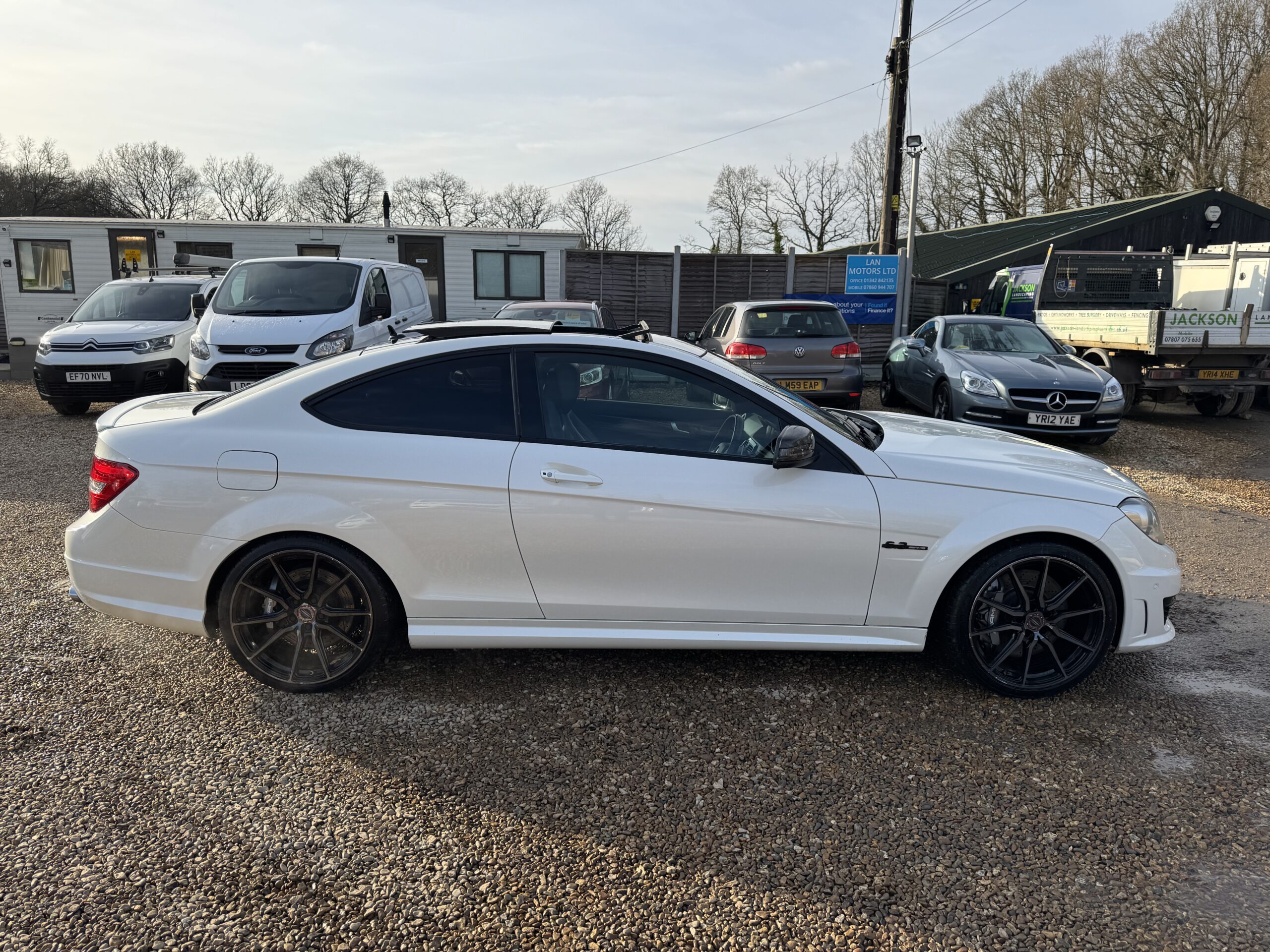 
								Mercedes-Benz C Class 6.3 C63 V8 AMG Edition 125 SpdS MCT full									