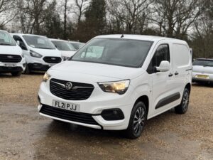 Vauxhall Combo 1.5 Turbo D 2300 Sportive L1 H1 Euro 6