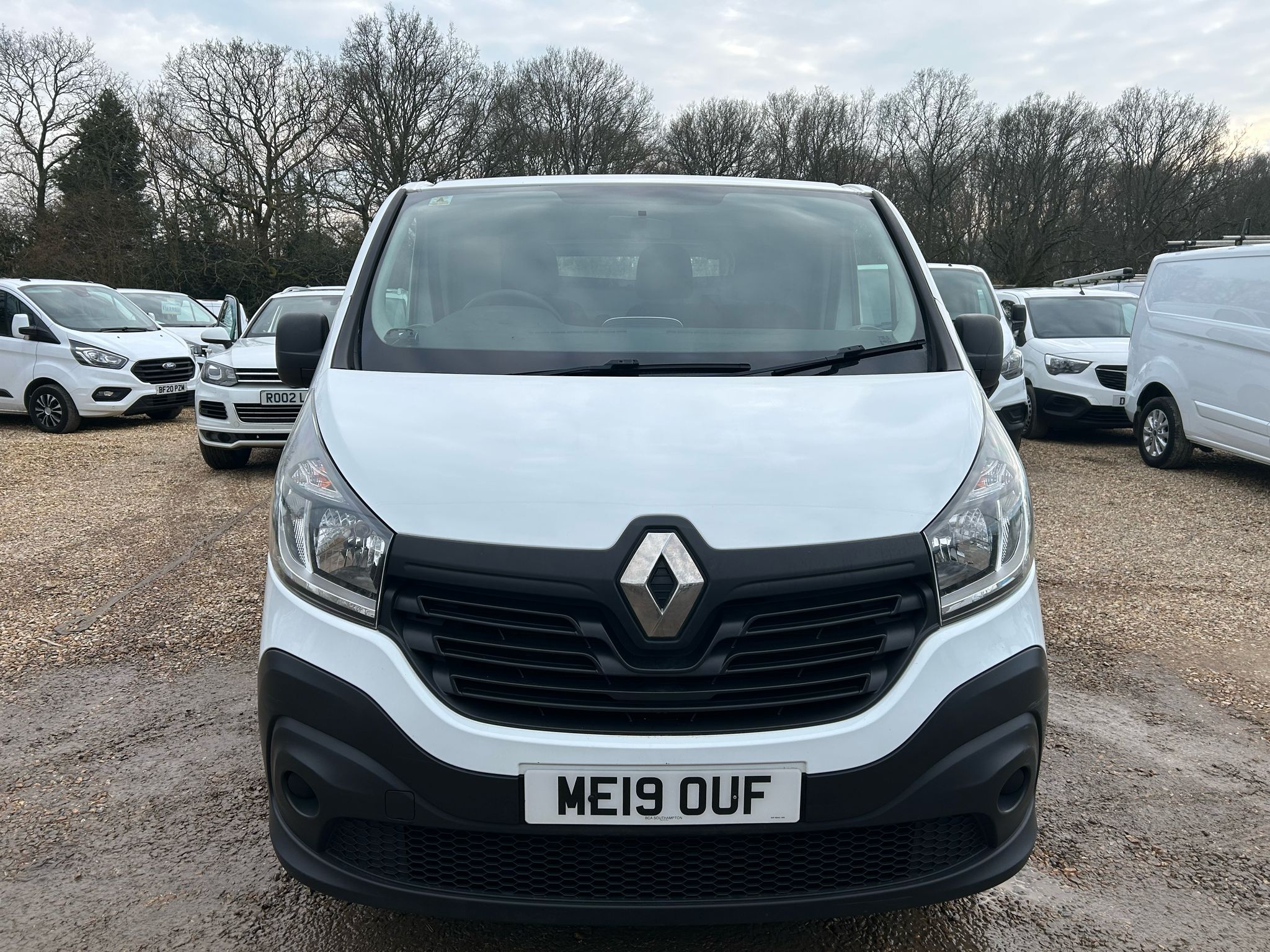 
								Renault Trafic 1.6 dCi 29 Business SWB Standard Roof Euro 6 full									