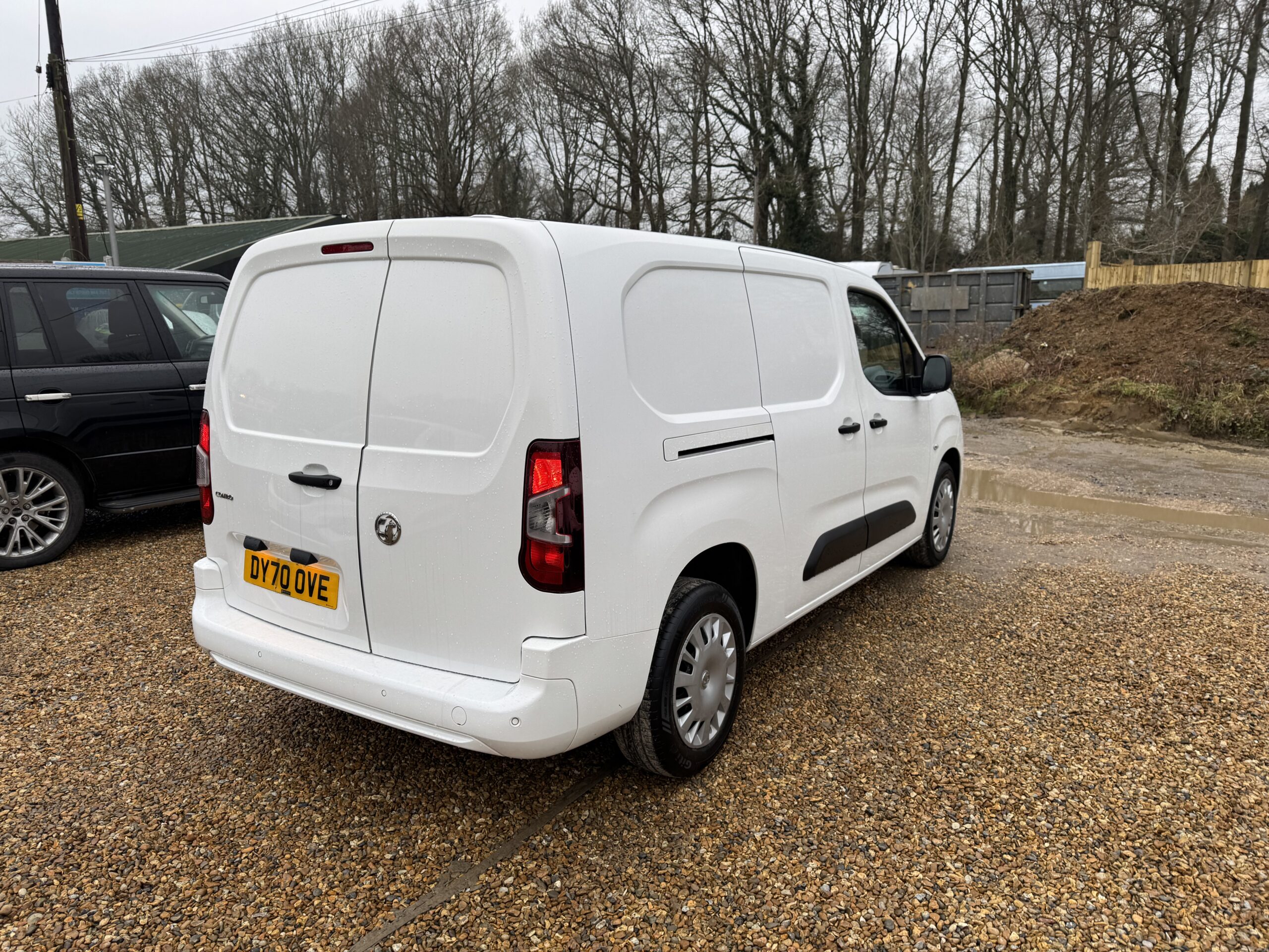 
								Vauxhall Combo 1.5 Turbo D 2300 Sportive L2 H1 Euro 6 full									