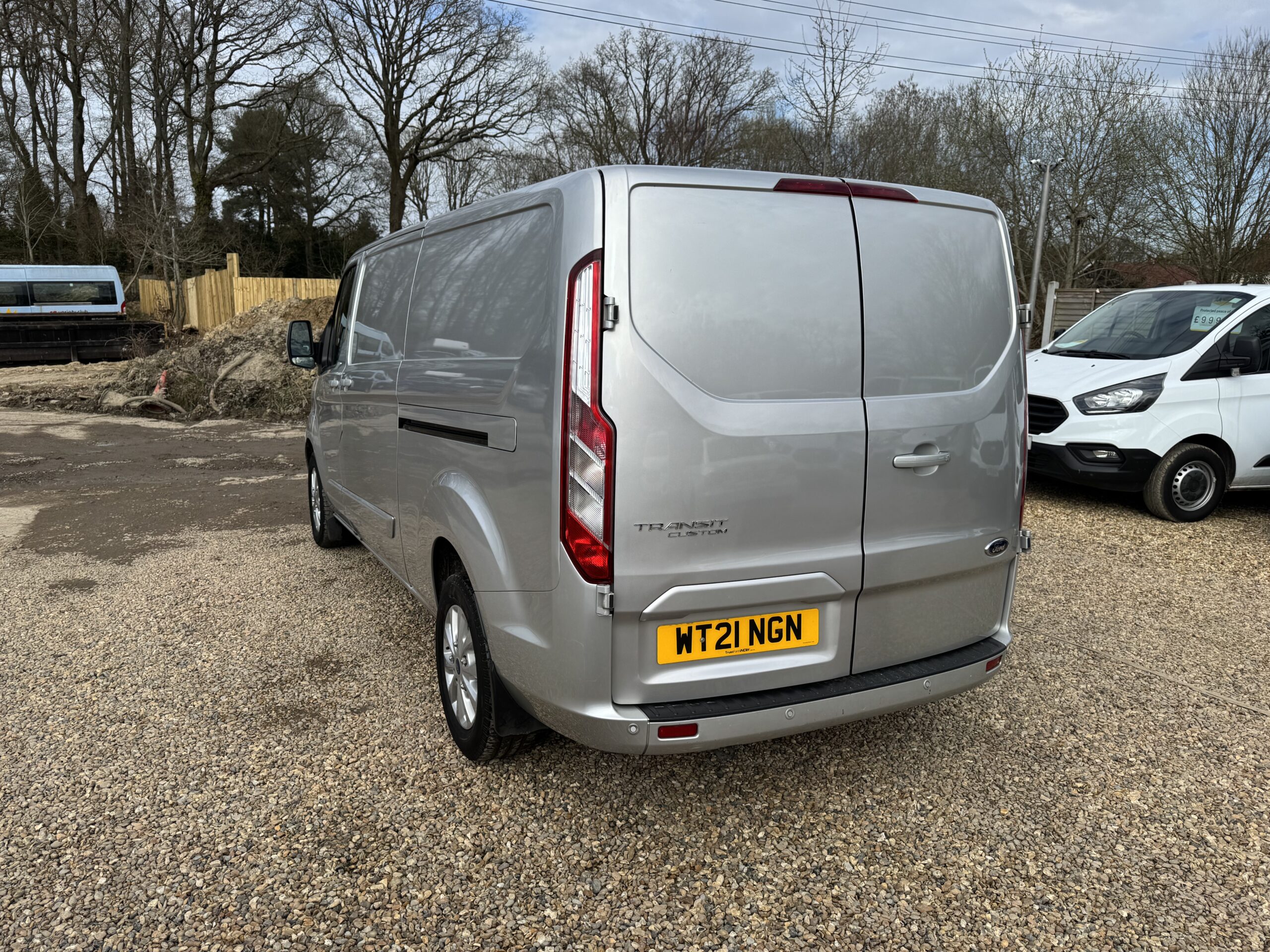 
								Ford Transit Custom 2.0 300 EcoBlue Limited L2 H1 Euro 6 full									