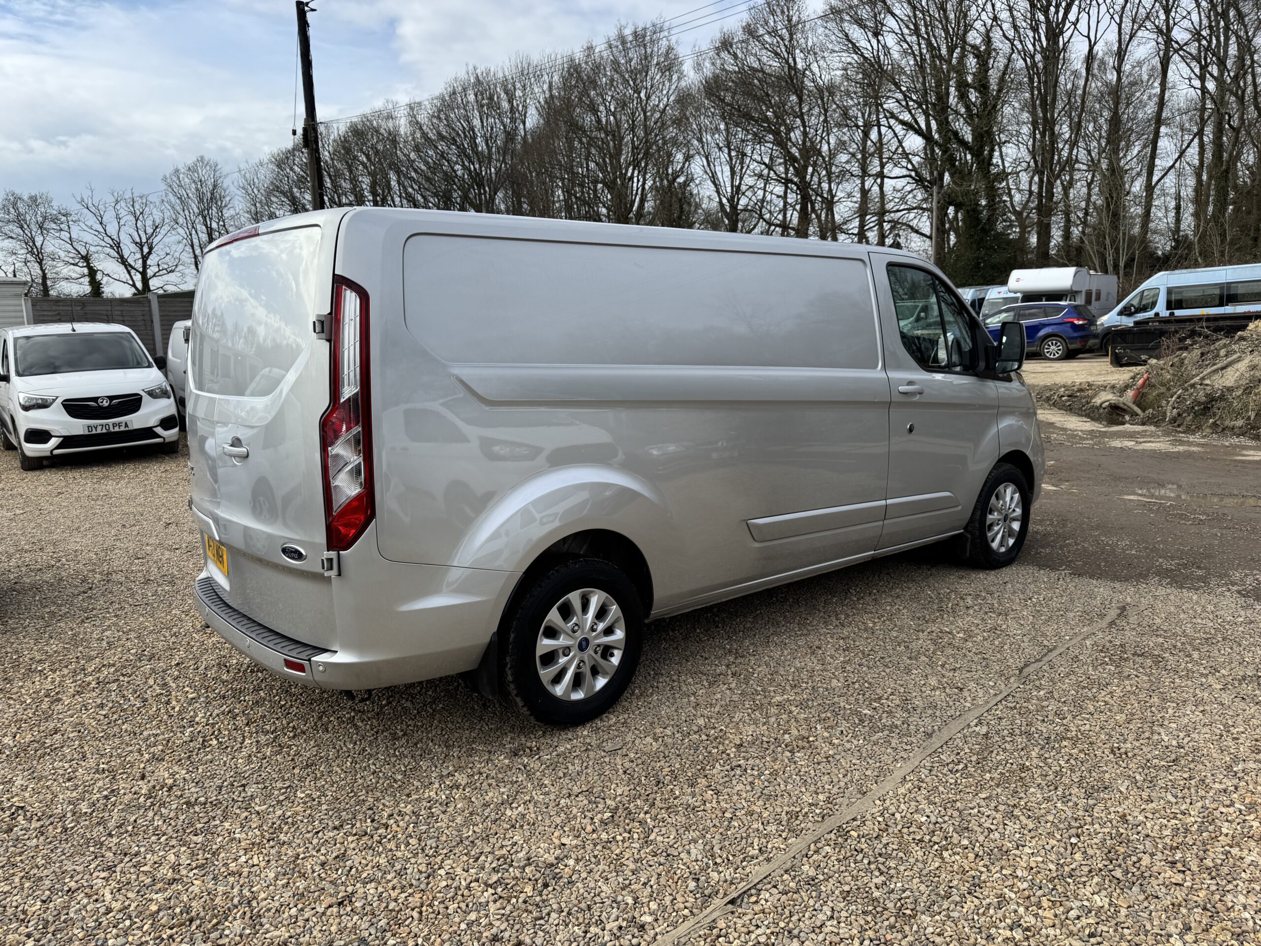 
								Ford Transit Custom 2.0 300 EcoBlue Limited L2 H1 Euro 6 full									