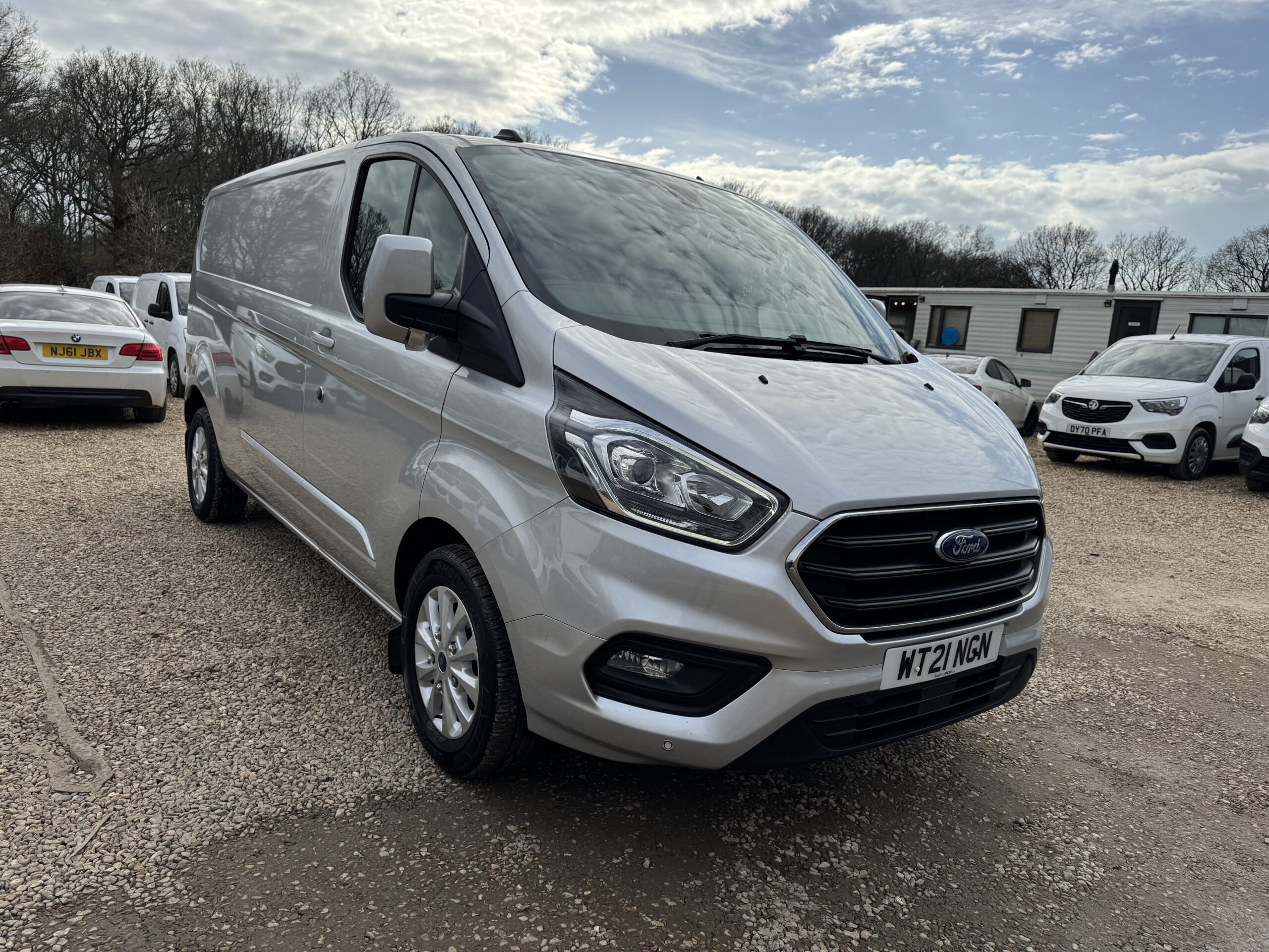 
								Ford Transit Custom 2.0 300 EcoBlue Limited L2 H1 Euro 6 full									