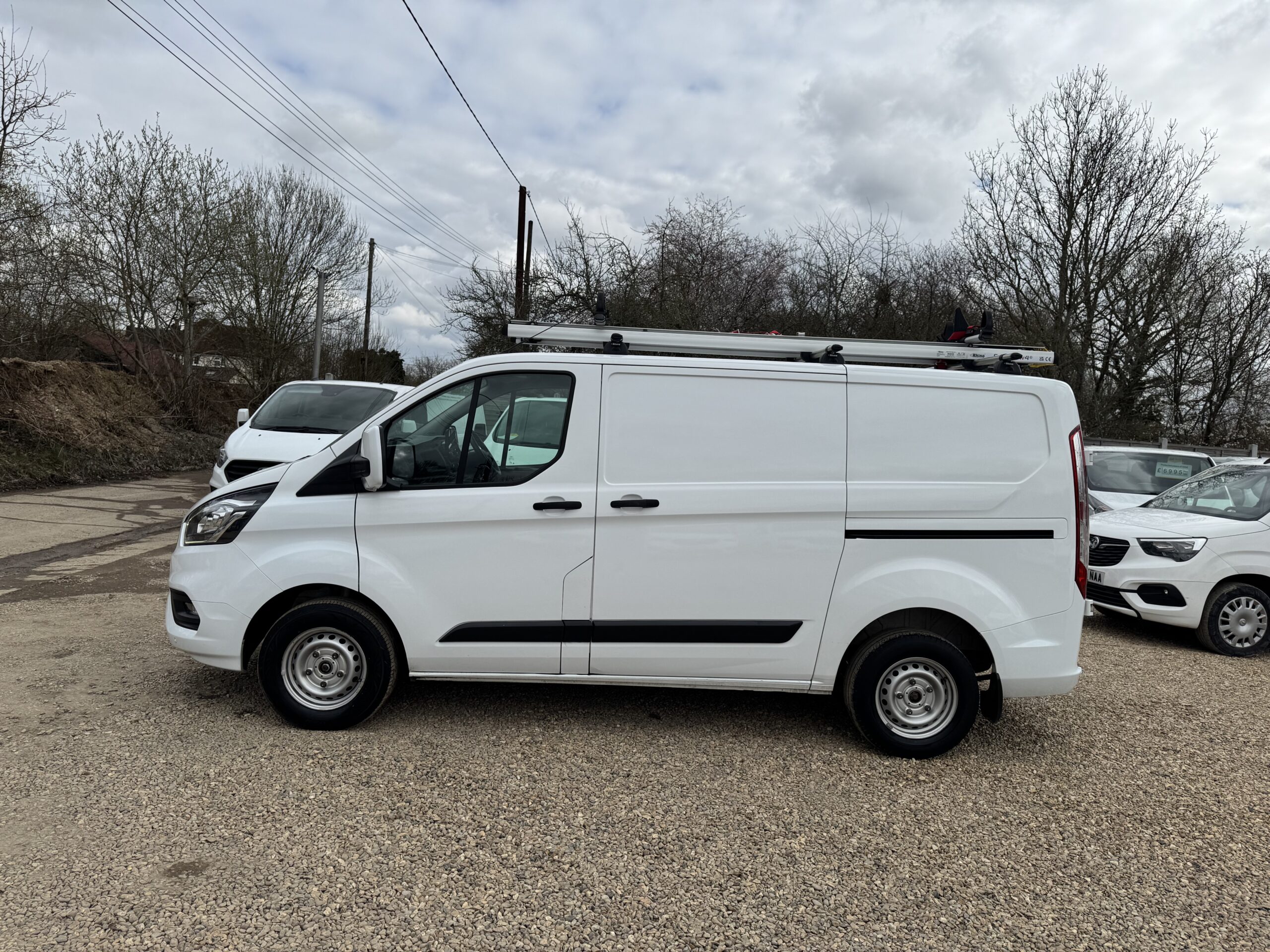 
								Ford Transit Custom 2.0 300 EcoBlue Trend L1 H1 Euro 6 full									